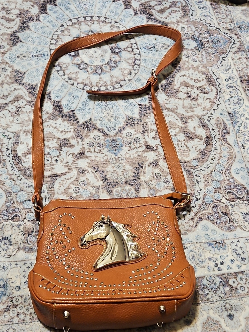 Montana West Horse Head Rhinestone Concealed Carry Crossbody Bag - Picture 1 of 13